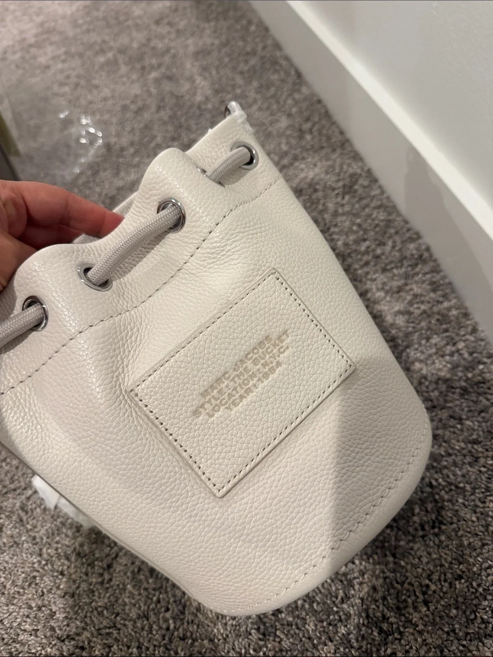 Marc Jacobs Cream Leather Bucket Drawstring Bag